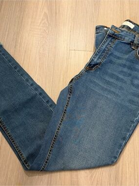 Women's collection (Size 11)